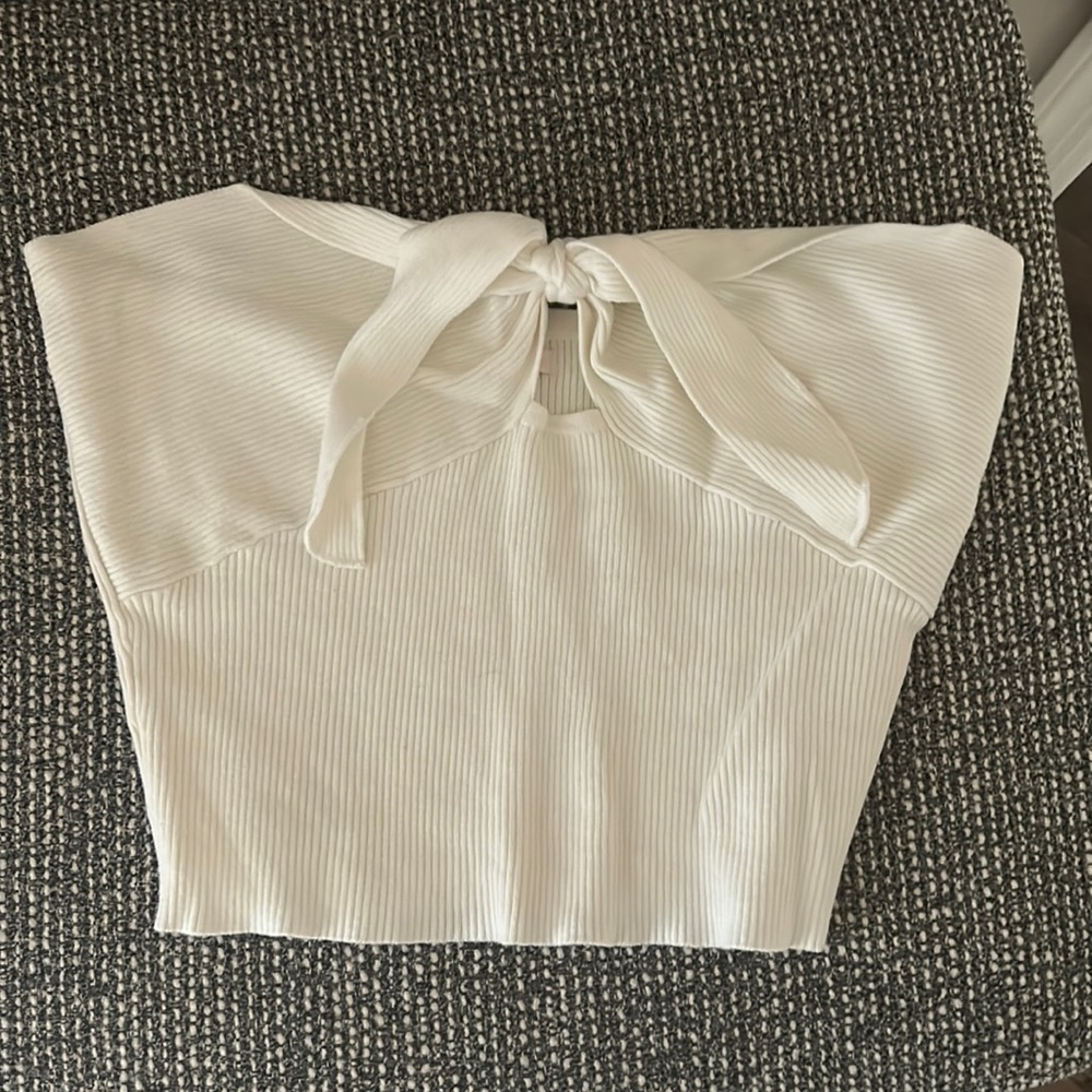 White strapless sweater tie crop top